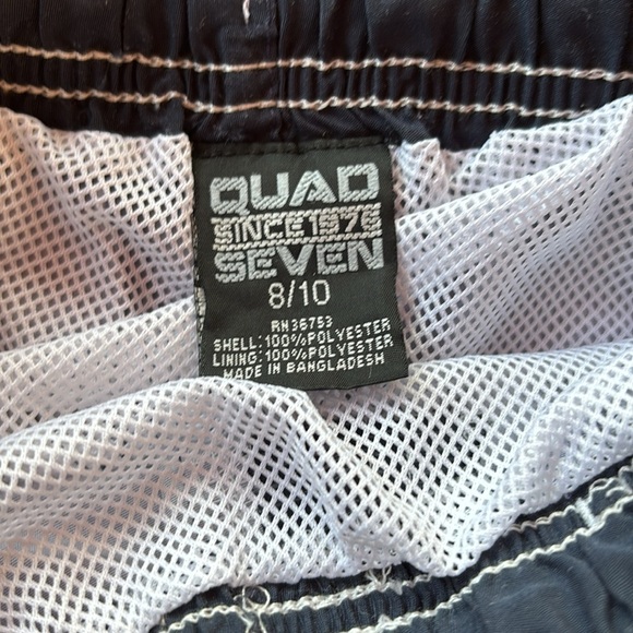 Quad Boys Swim Trunks Swim Wear String Tie Front Velcro Back Pockets Size 8 -10 - Picture 2 of 4
